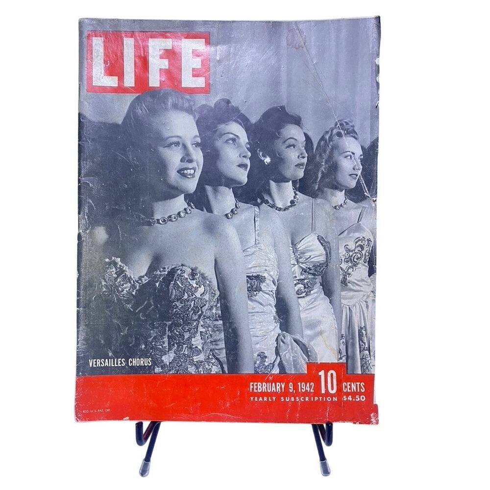 LIFE Magazine February 9 1942 Versailles Chorus WWII Australia Bataan Vintage